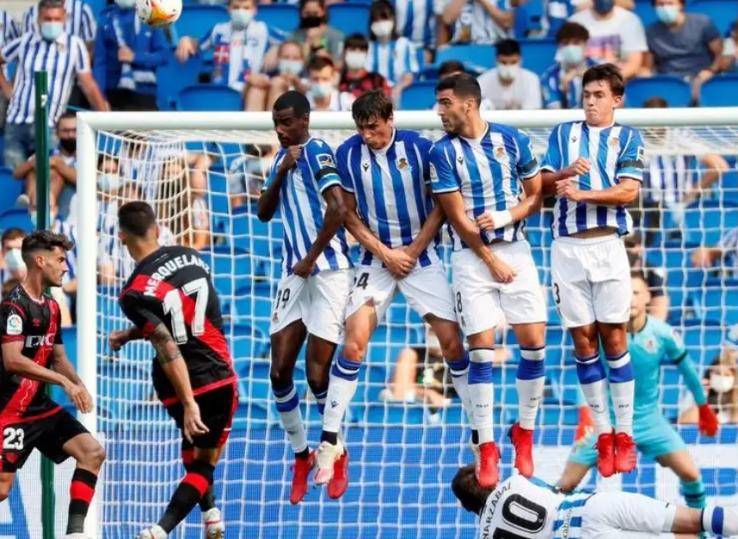 加时末段西甲焦点战；巴塞罗那单刀错失；赛场秩序良好；团队化学反应显著的简单介绍-开云线上平台