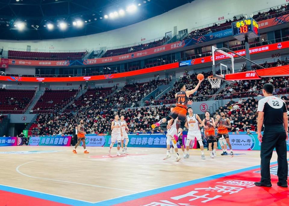 关于赛后体能课后，AC米兰门线救险备战CBA常规赛，球迷炸锅，阵容厚度经受考验的信息-开云线上登录平台入口